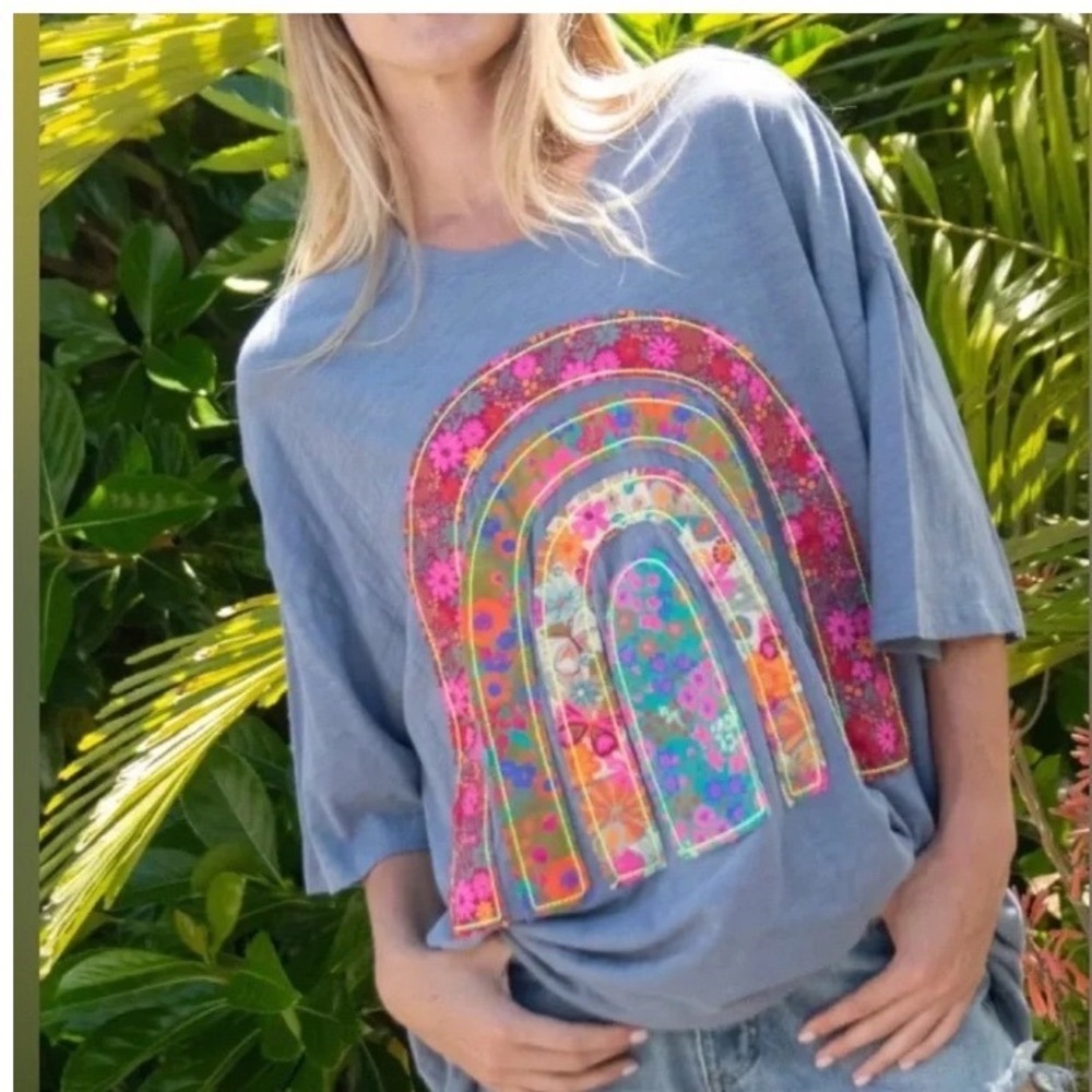 Natural Life Tee Top Blue Floral Rainbow Applique Oversized Slub Knit Graphic OS